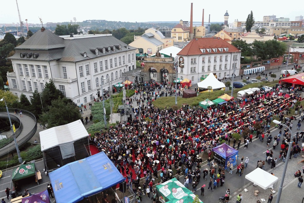 festival Plzensky Prazdroj Historie a kulturni vyznam piva v Plzni 1